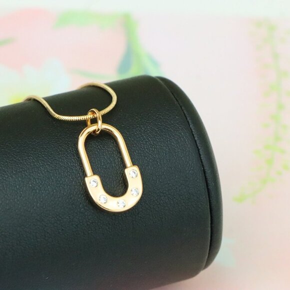 "Rose Gold Modern U-Shaped Pendant with Sparkling Stone Inlay, XPPT1223 - Picture 11 of 13